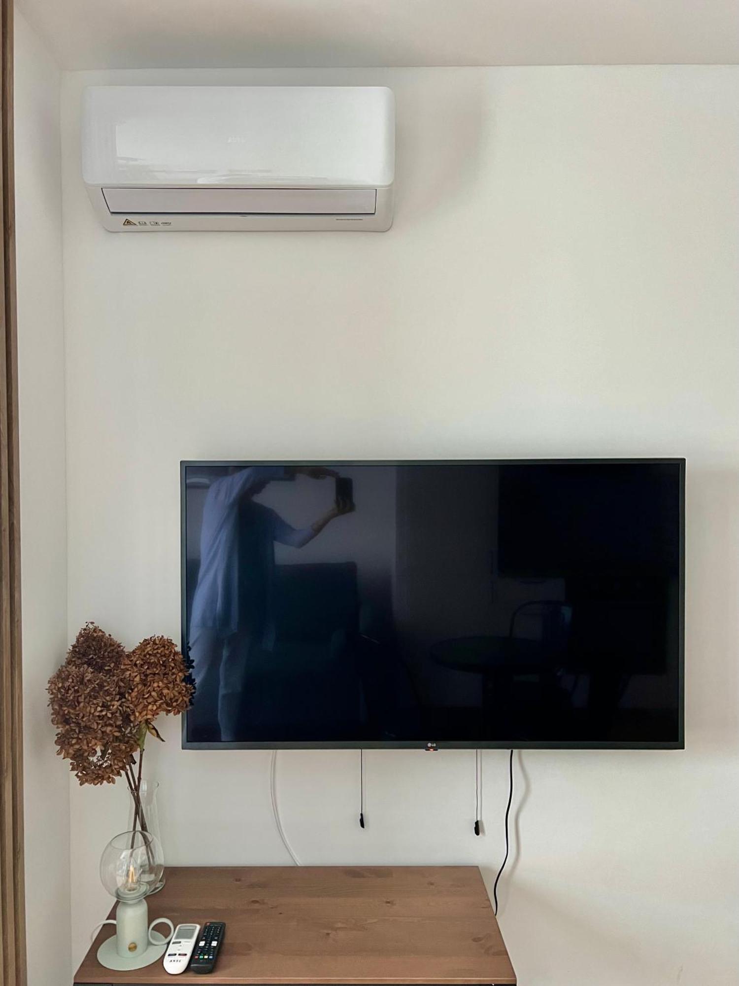 Apartament Przytuly 4, Self Check In, Parking, Blisko Lotniska ジェシュフ エクステリア 写真