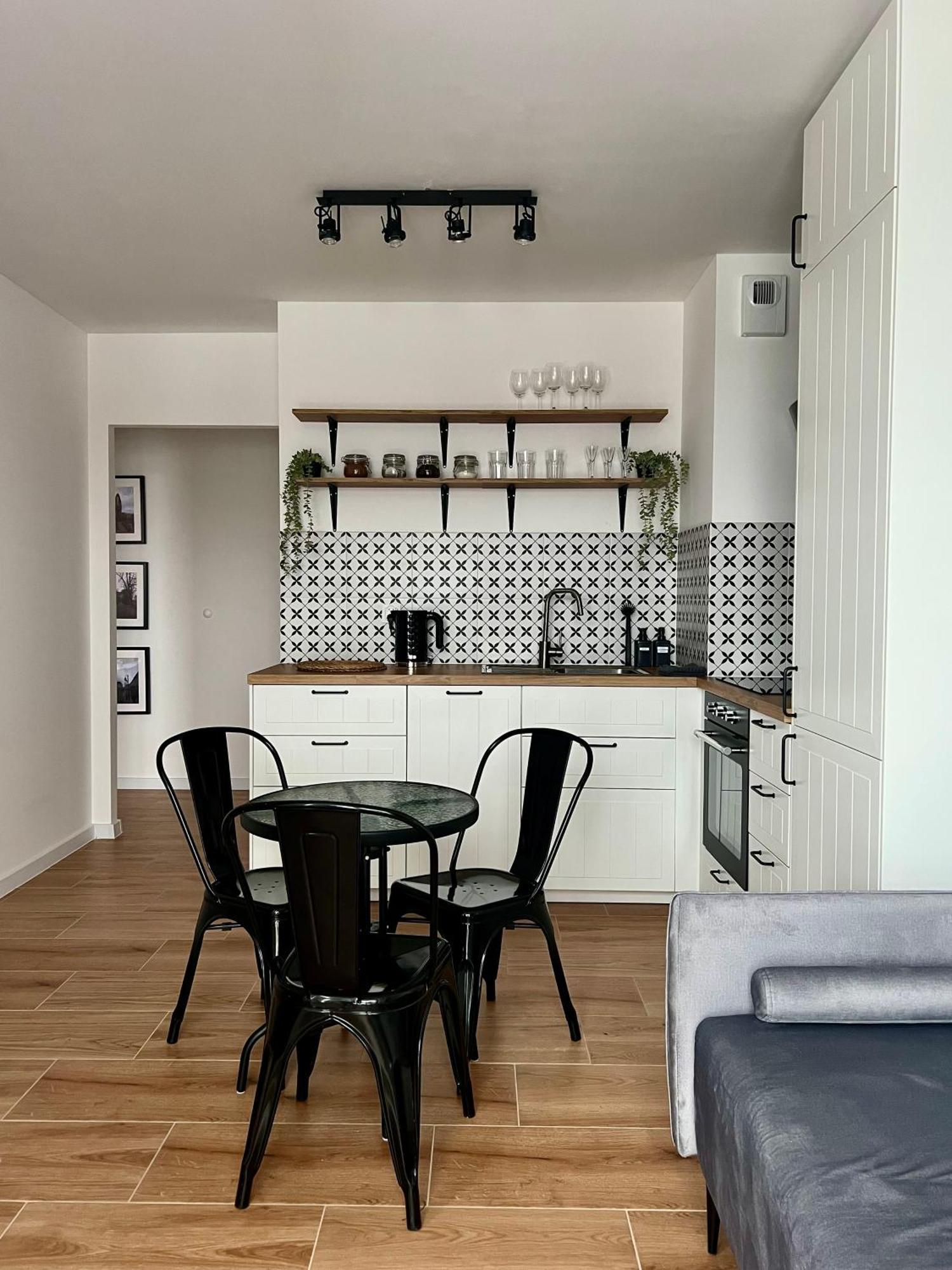 Apartament Przytuly 4, Self Check In, Parking, Blisko Lotniska ジェシュフ エクステリア 写真